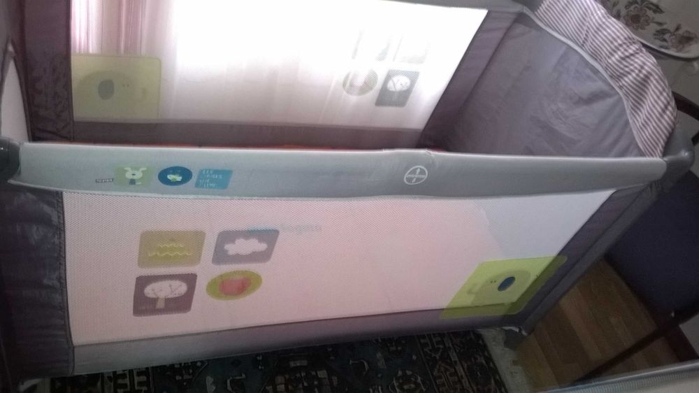 Cama de campanha para bebé