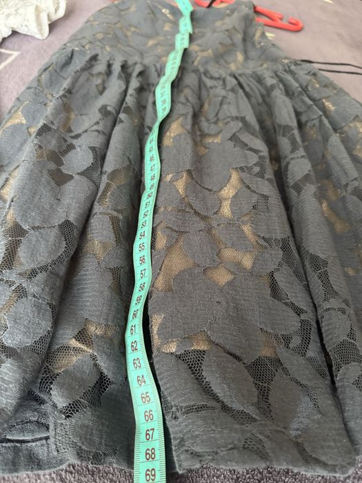 Платья на девочку 5-6 лет 4 штуки