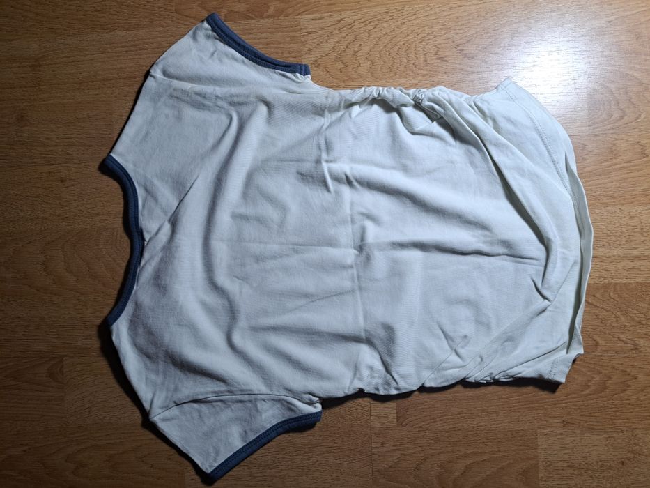 T-shirt branca curta Bershka XS