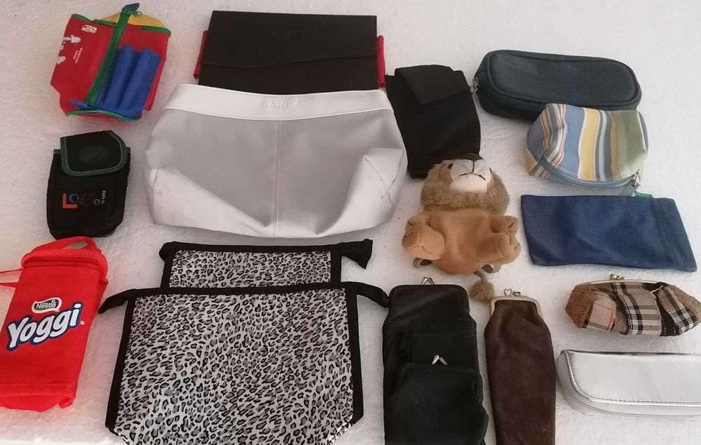 Bolsas e bolsinhas, lote 21, tudo por 5€