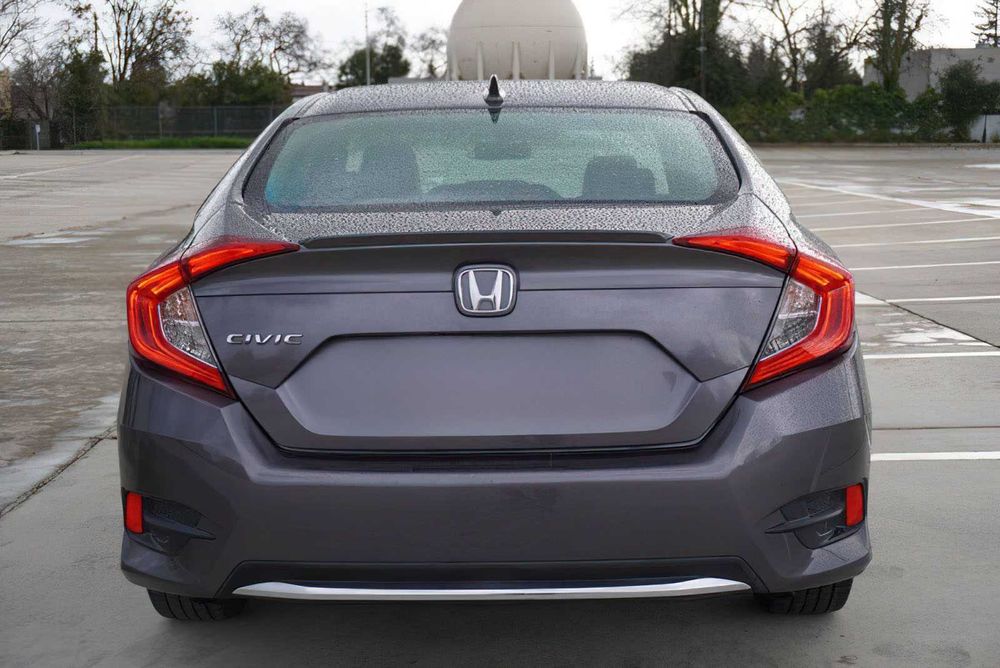 Honda Civic EX-L      2019