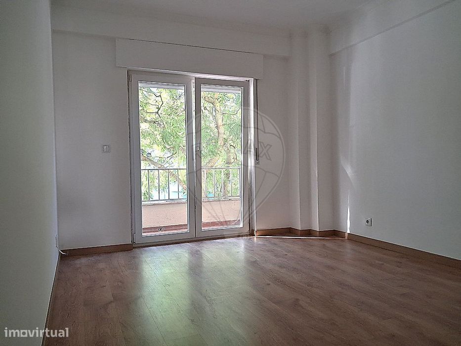 Apartamento T3 para arrendamento