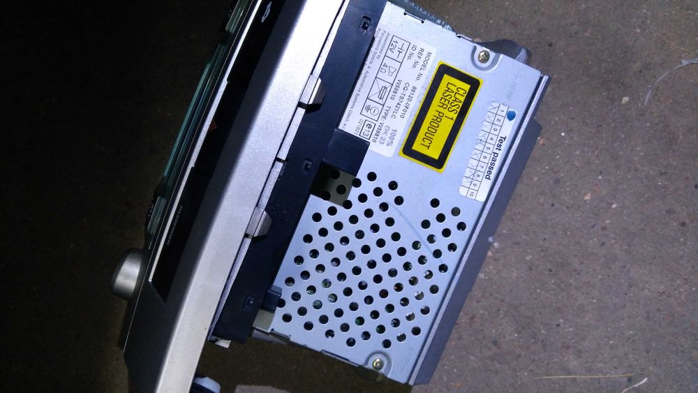 Radio Toyota Corolla Verso W58810 . NAPRAWA ,Gwarancja 3 lata !!!