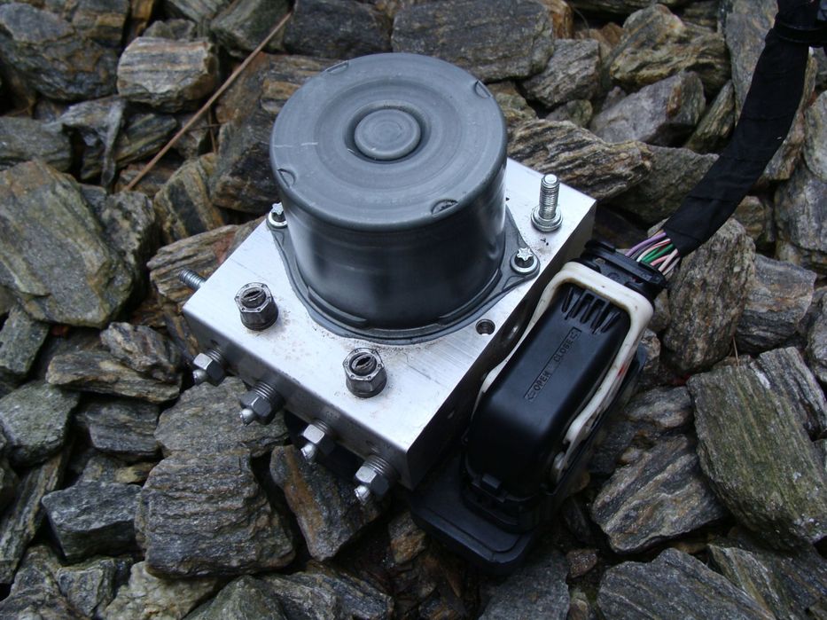 abs esp renault captur ii e-tech 476606196r 0265295406