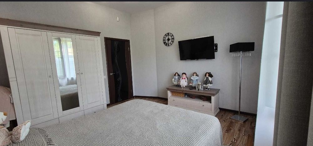 Продаётся качественный добротный дом в начале Обуховки район Некрасова