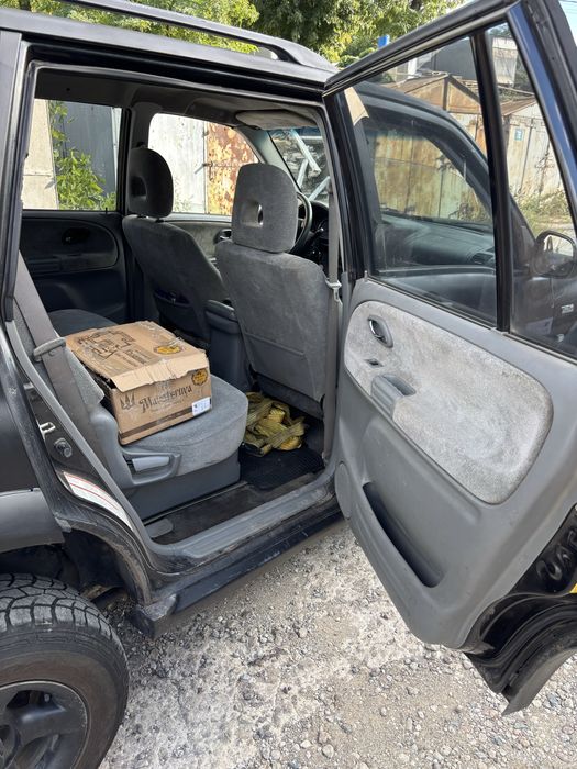 Suzuki grand vitara XL-7