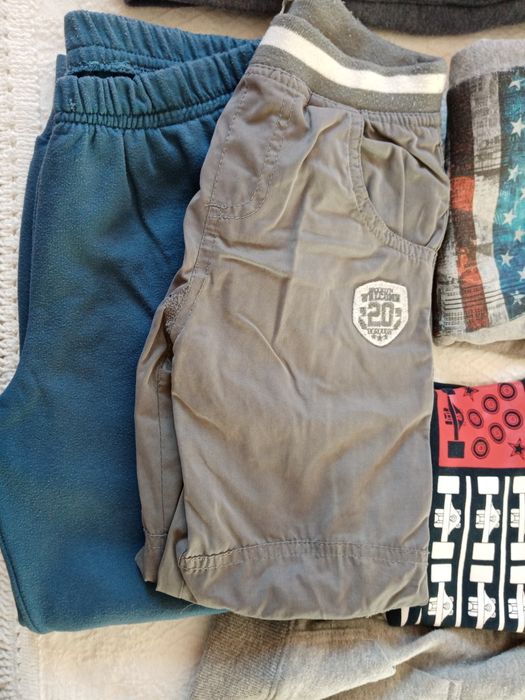 Lote sweats manga comprida e calça,menino 5/6 anos, portes incluídos
