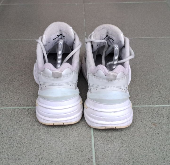 Продам оригінальні кросівки Nike M2K Tekno