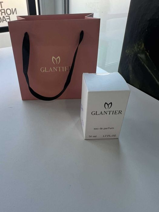 Perfumy damskie Standard Glantier 50ml Marc Jacobs Daisy