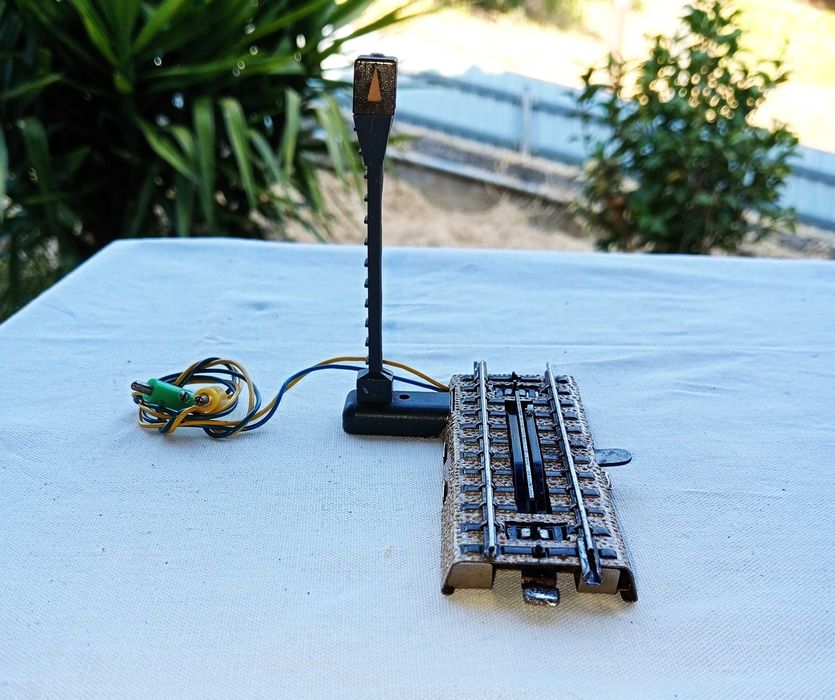 MARKLIN 5112/5113 Desengatador com sinal de aviso