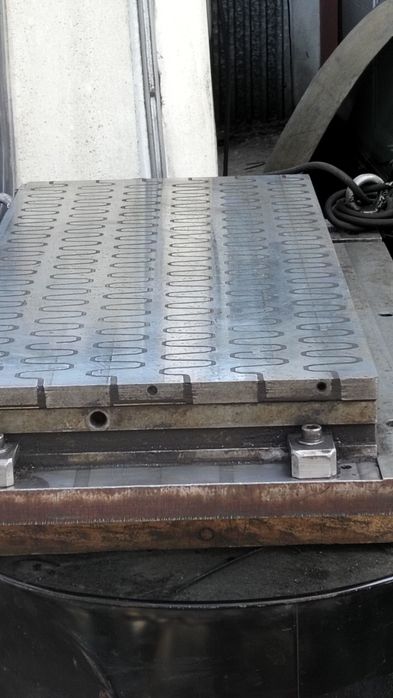 Magnez elektryczny na 220v