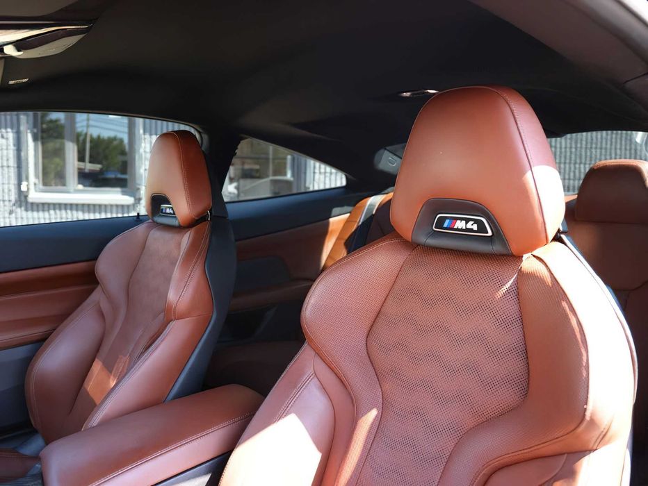 BMW M4 Competition xDrive      2022