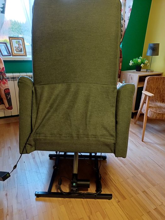 Fotel rozkładany elektycznie