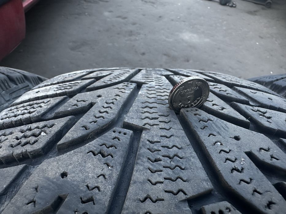 Пара зимней резины Hankook Winter Pike 215/60 R16