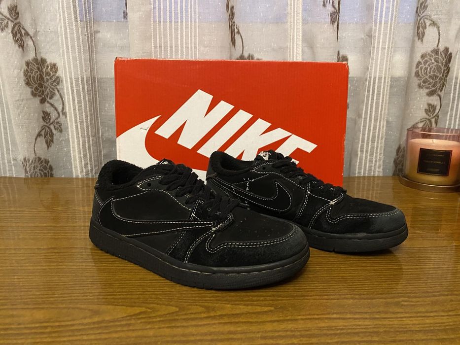 Кросівки Nike Air Jordan Travis Scott