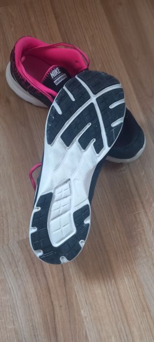 Buty sportowe nike