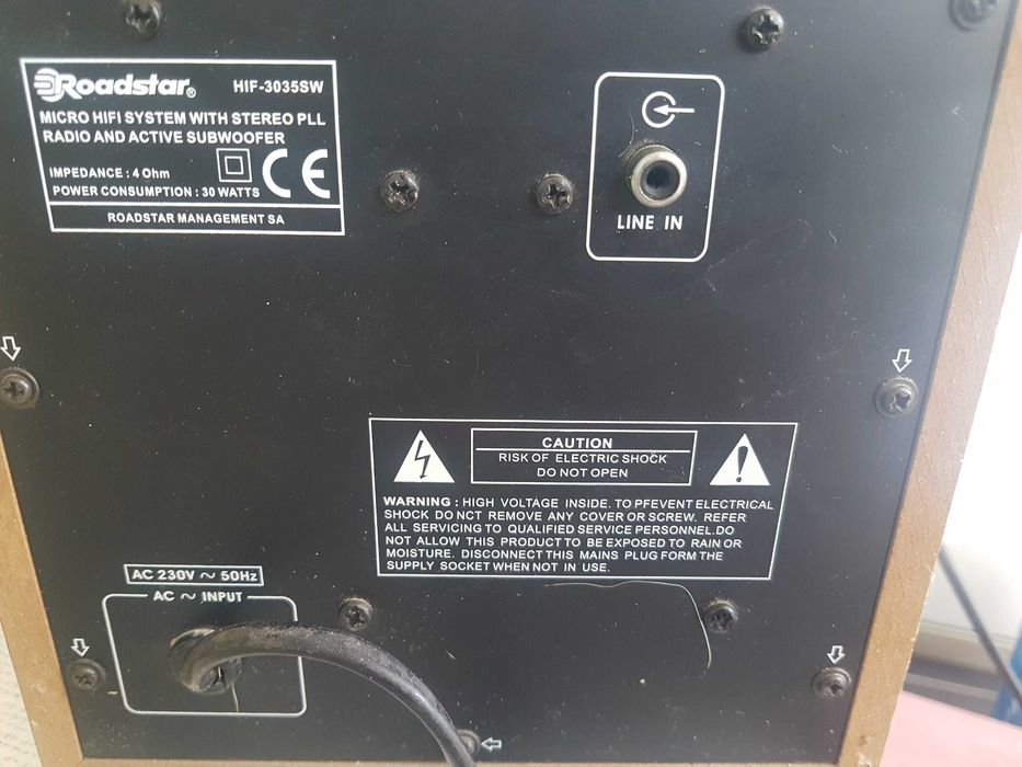Subwoofer amplificado Roadstar