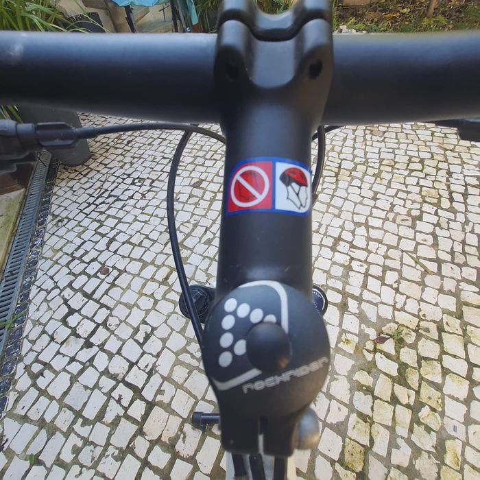 Bicicleta BTT Rockrider e bicicletas pasteleiras