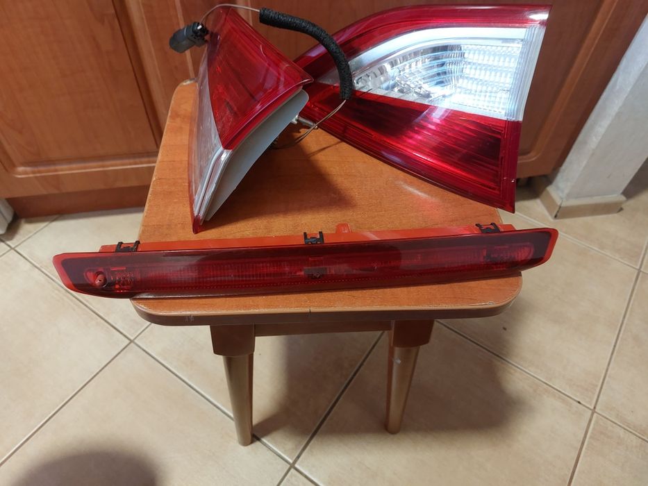 Ford Kuga mk2 Lampy tylne klapy bagażnika