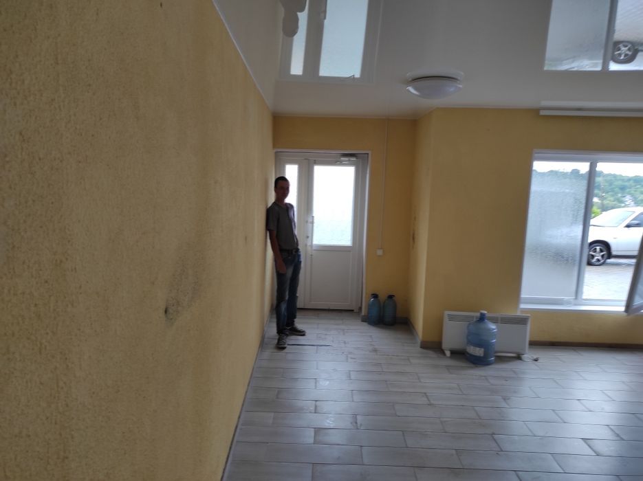 Здається в оренду приміщення.