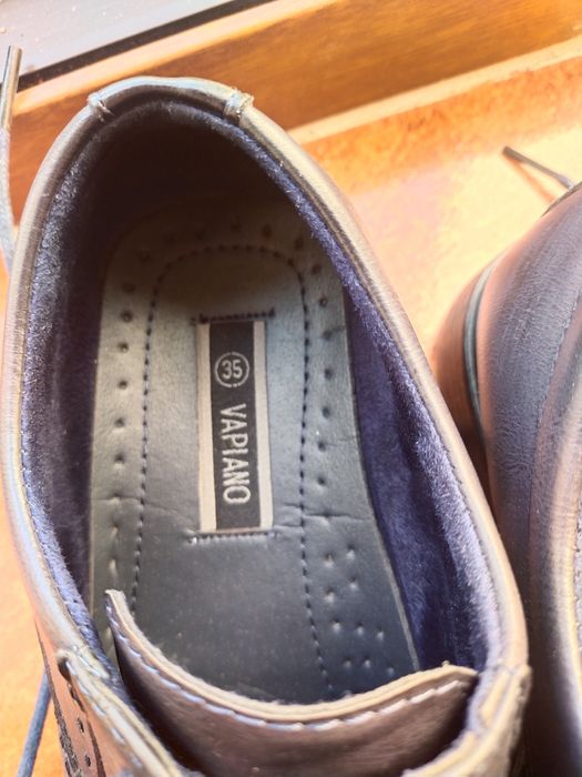 Buty chłopięce granatowe wyjściowe