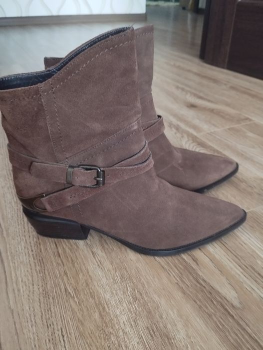 Козаки з натуральної замші 38 розмір