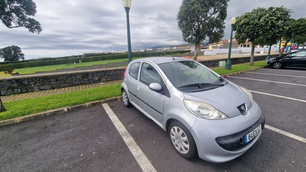 Carro Peugot 107