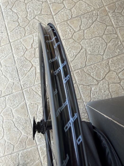 Para bicicleta de estrada - Rodas em carbono - PROMOCAO