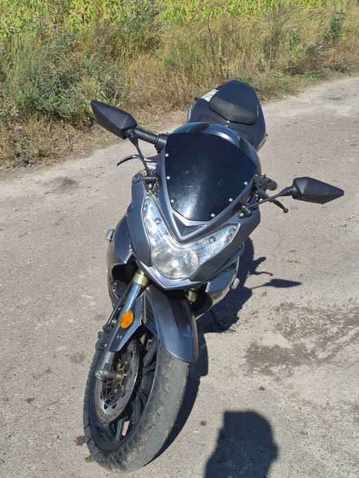 Продам власний мотоцикл Shineray Z1 250