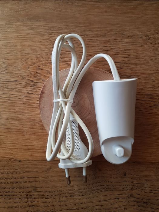 Ładowarka szczoteczki elektrycznej braun oral-b