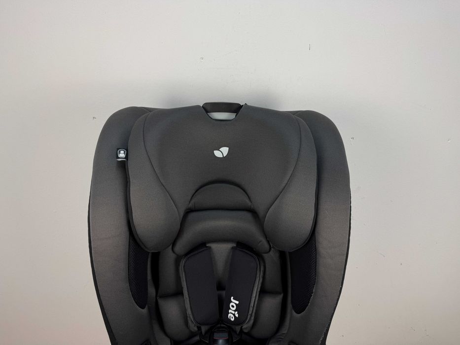 Fotelik samochodowy Joie Bold R 9-36kg
