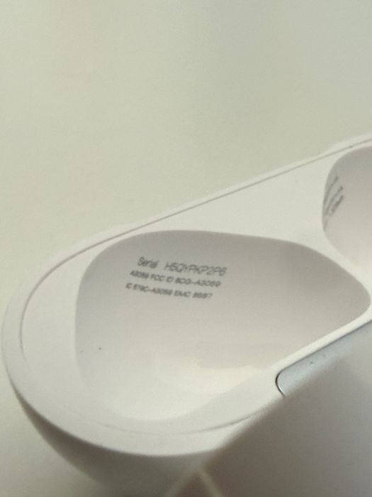 Airpods 4 ANC (cancelamento ruido ativo)