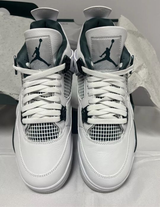 Кроссовки Nike Air Jordan 4 Retro FQ8138-103