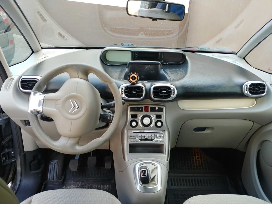 Citroen C3 Picasso 1.6 VTi Exclusive rok 2010 - Benzyna