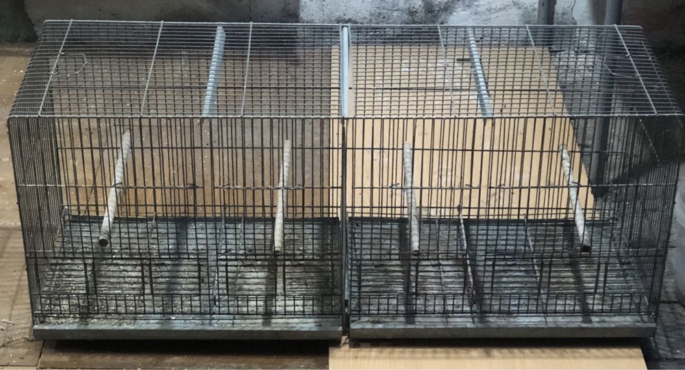 Vendo gaiola de criacão / voadeira