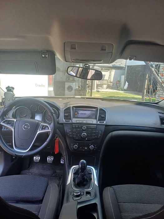 Продам автомобіль Opel insignia