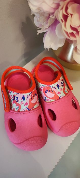 Buty basenowe dla dziecka