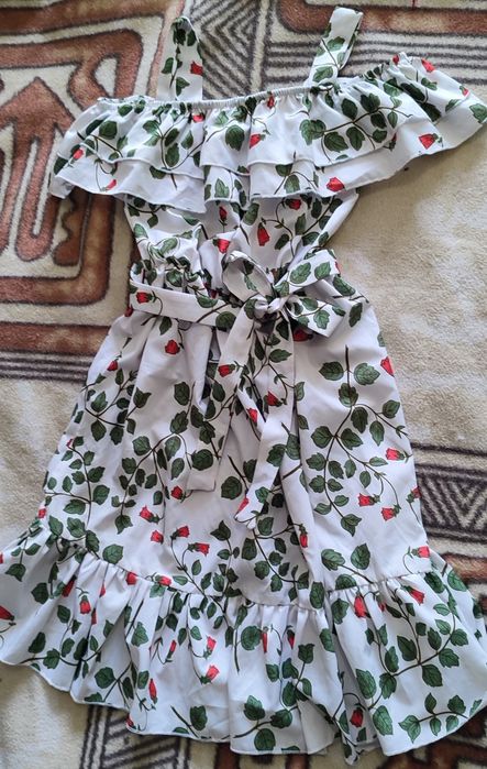 сукня на дівчинку 130 р