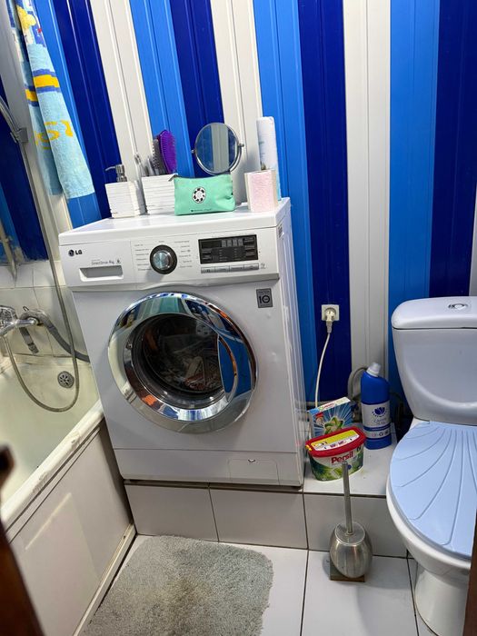 Продам 4 к. кв. в житловому стані -Центр . - View 4