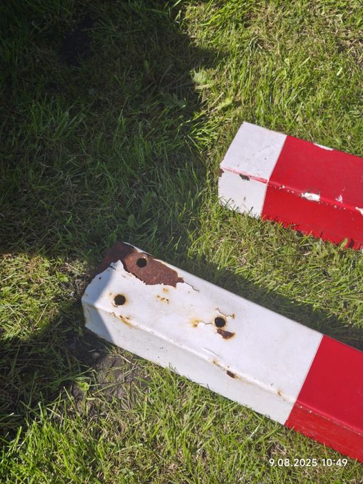 Profil zamknięty 100mm x 100mm x 3mm długie na 3 metry