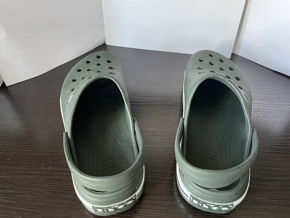 Нові тапочки, пародія фірми Crocs, 44 розмір