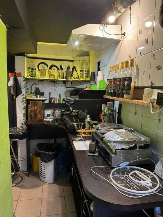 RLT S01 Оренда фасадного комерційного приміщення в центрі міста, ЦУМ