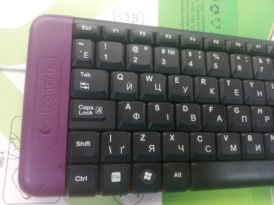 Клавиатура Bluetooth Logitech Y-R0022