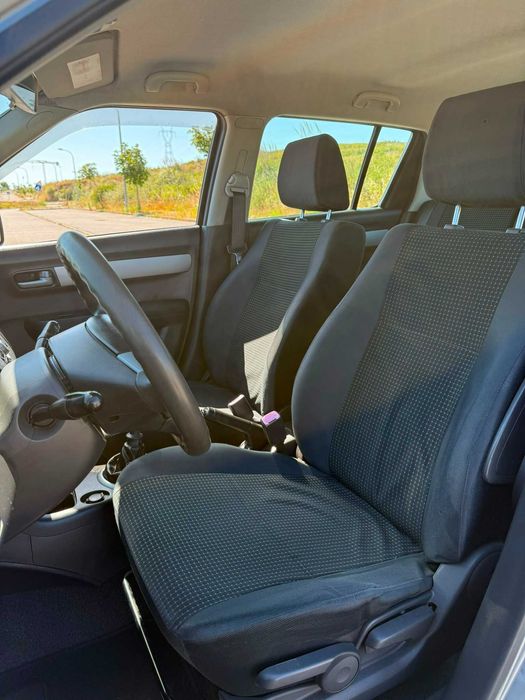 Suzuki Swift 1.3 - Ótimo Estado