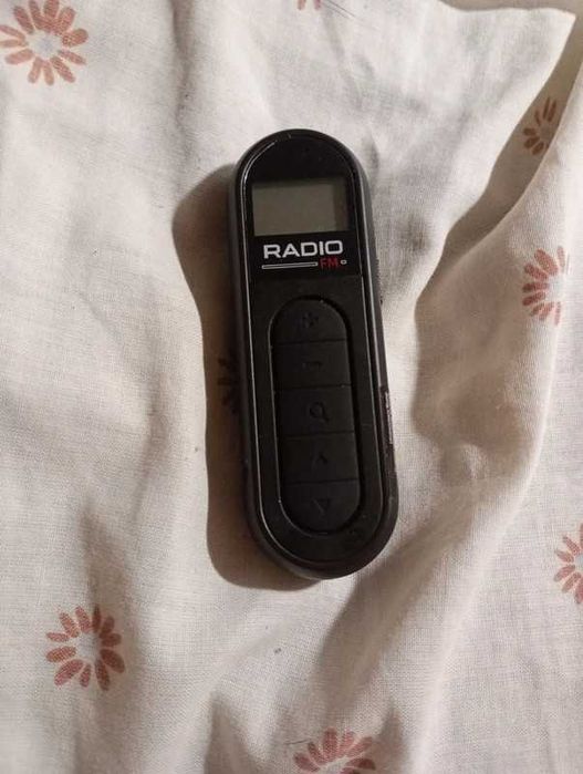 Rádio pequeno portátil