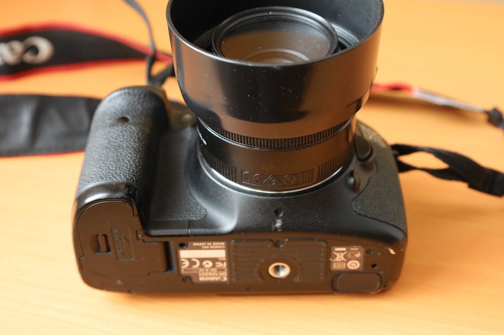 Фотоапарат Canon 7d 50 1.8