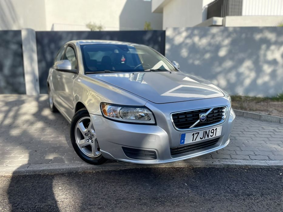 Volvo s40 1.6 hdi com apenas 200 mil km de 2010 versão edrive — photo 2