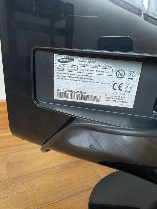 Monitor/TV Samsung  T220HD 22" – Excelente Estado)