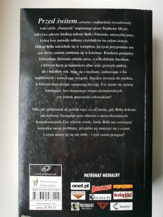 Książka Przed świtem - S. Meyer
