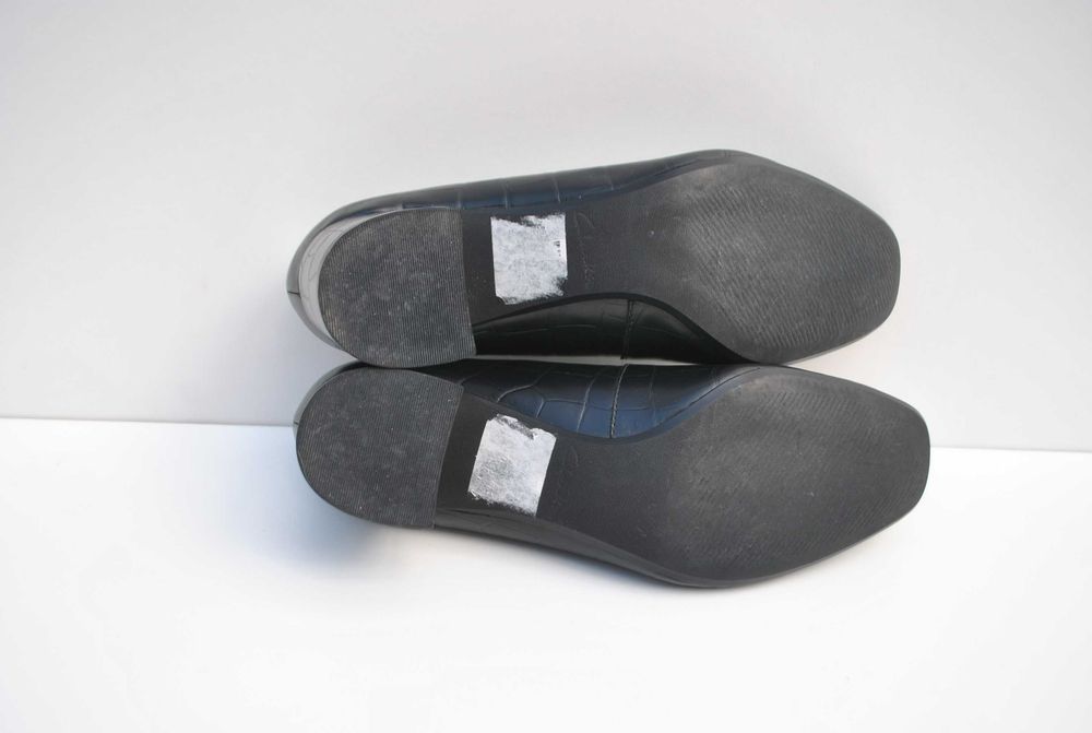 Czółenka buty na obcasie Clarks